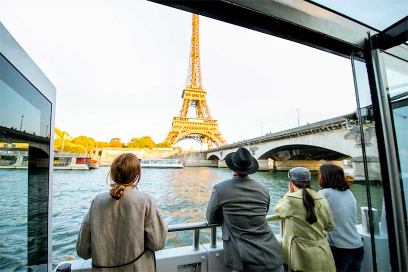 Bilhete de cruzeiro em Paris